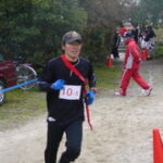 2009大芝駅伝13杉村コーチ